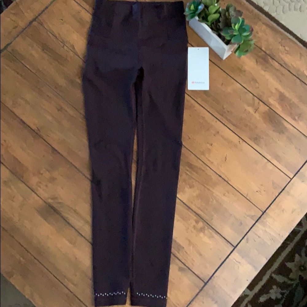 Authentic Lululemon focus run tight